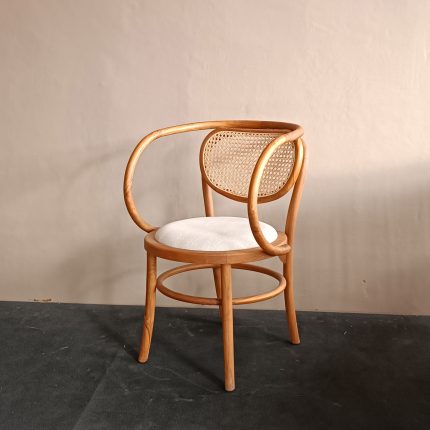 Supplier of Solid Teak Wood Olivia Oval Back Back Chair Furniture