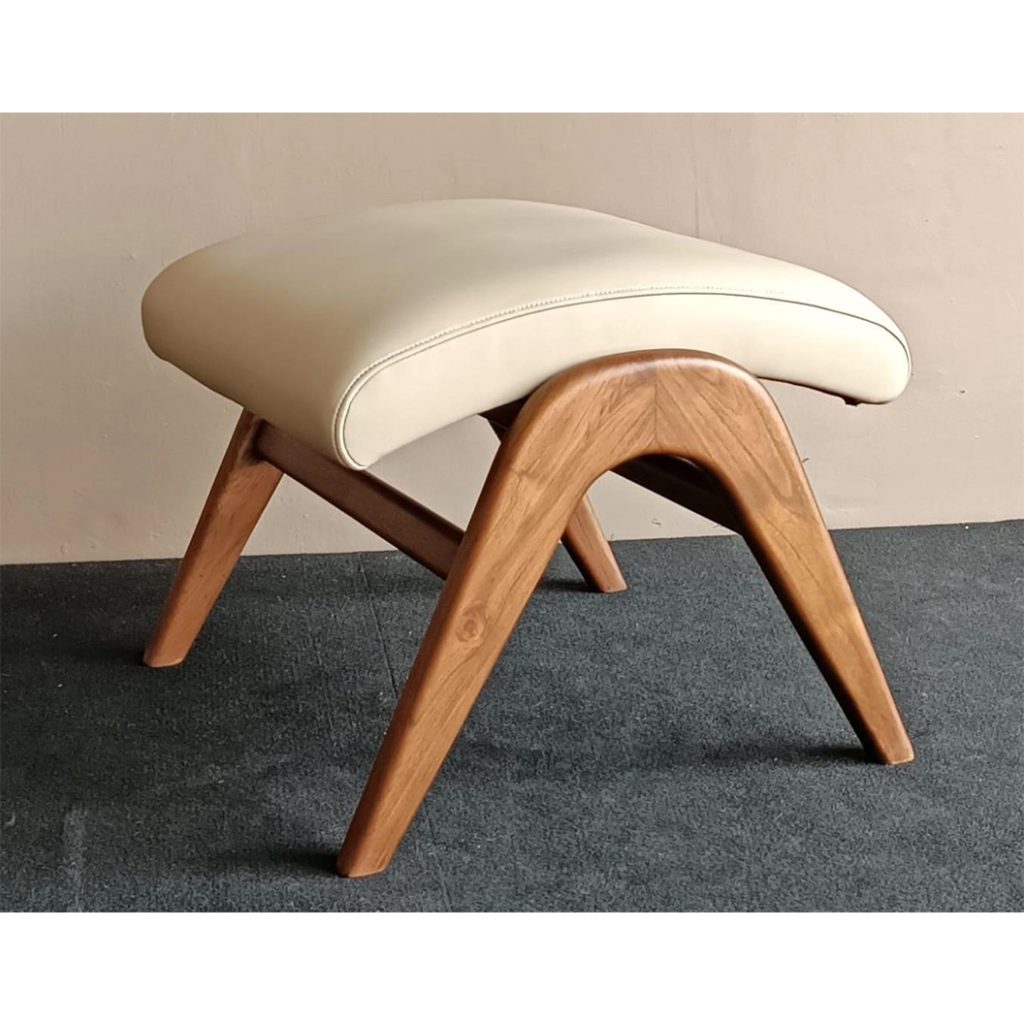 ERICK STOOL Furniture Supplier