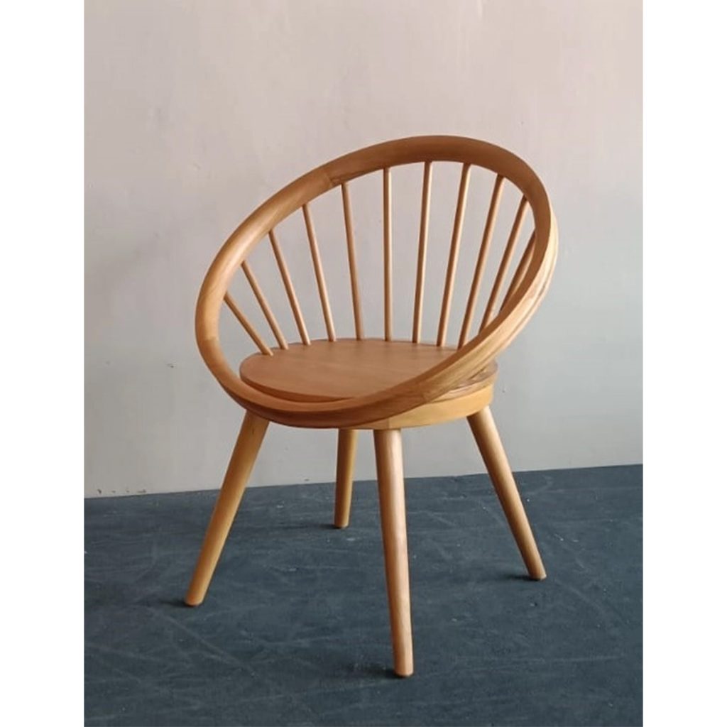 RICHARD OVAL BACK CHAIR